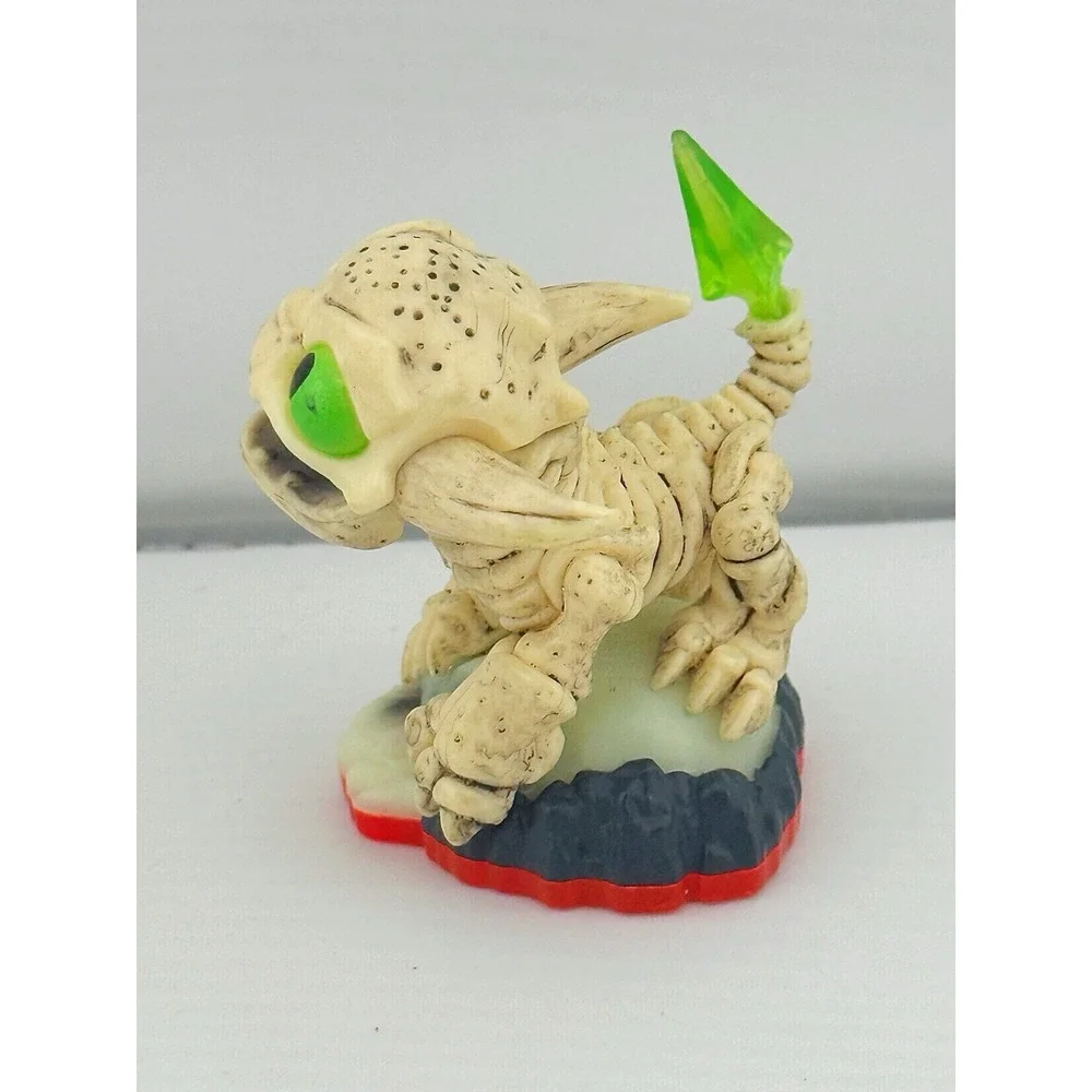 Skylander Funny Bone Undead Core Character Figure Trap Team 2014.